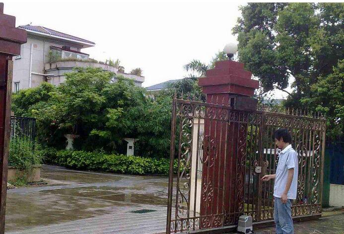 平移門(mén)機(jī)